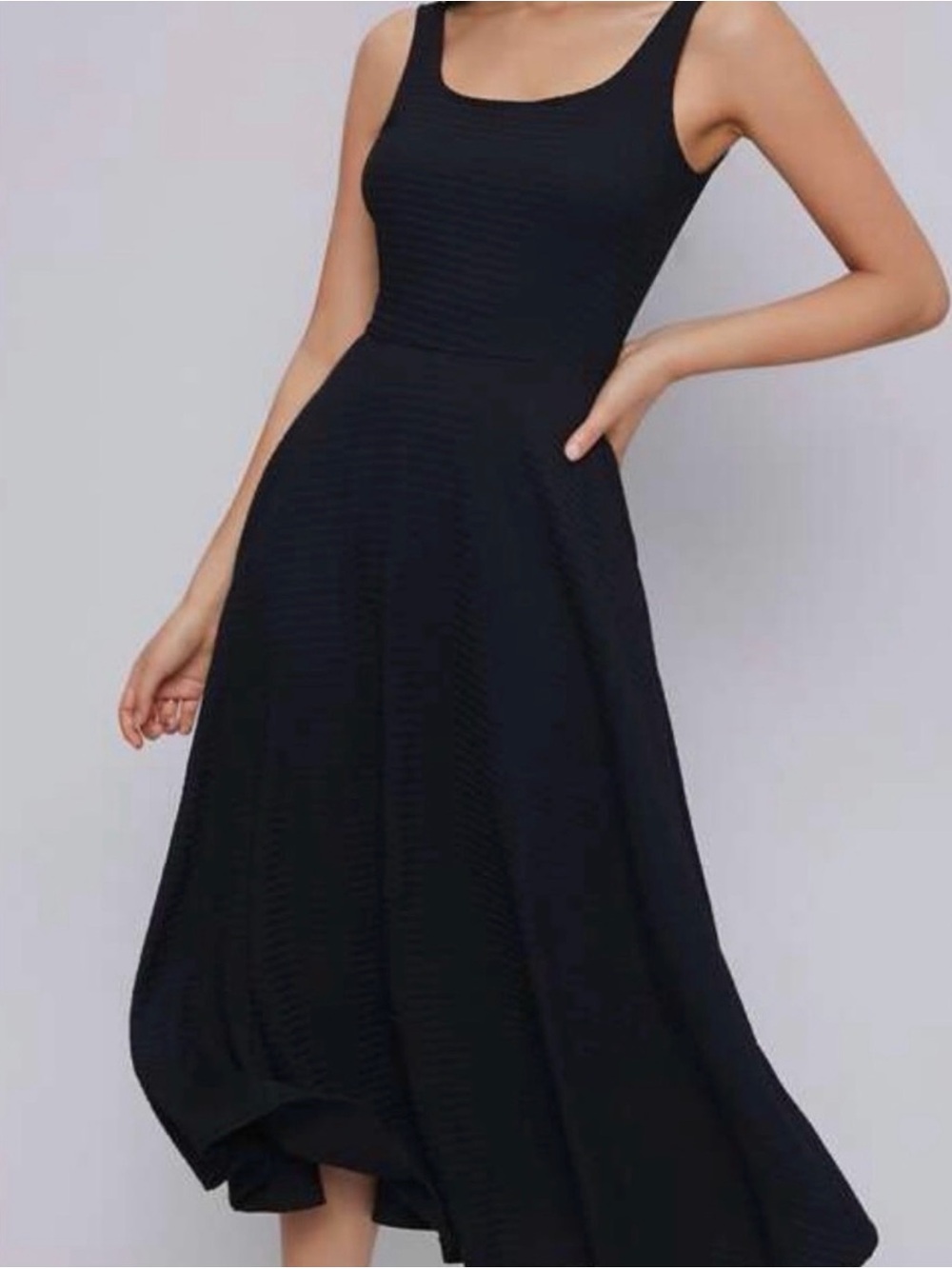 Sleeveless Black Midi Dress with Scoop Neckline and A-Line Skirt